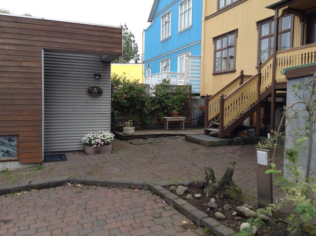 Felicia'S Flat Lägenhet Reykjavík Exteriör bild