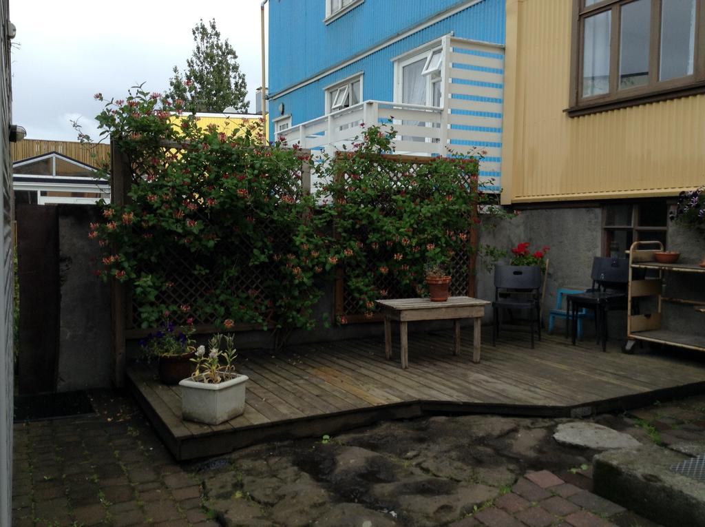 Felicia'S Flat Lägenhet Reykjavík Exteriör bild